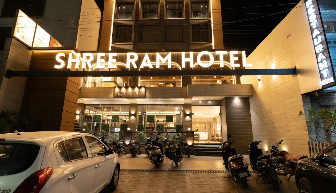 Shree Ram Hotel — main image